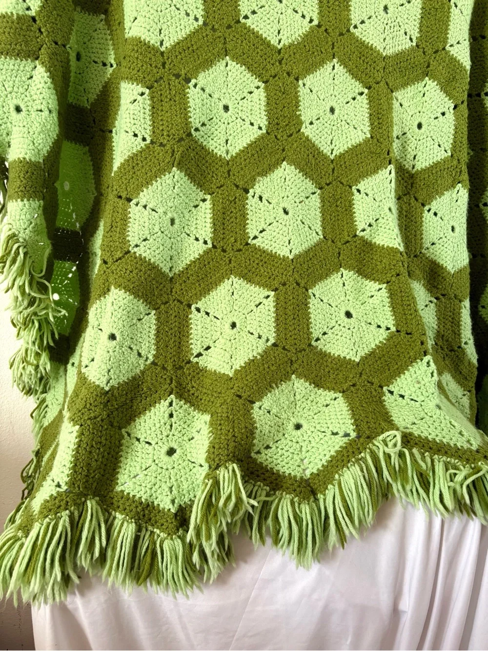 Vintage handmade chartreuse green lime crochet throw blanket home decor knit